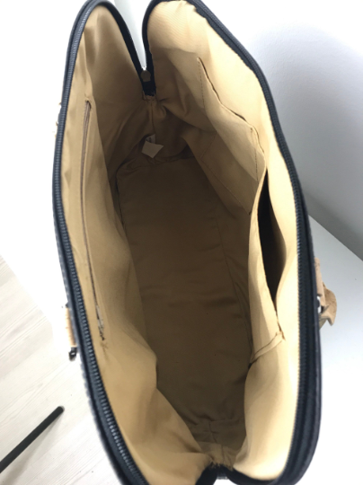 Coccinea handbag | Black collection 2019 - Grow From Nature