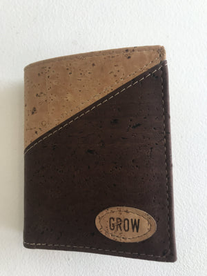 Evergreen card holder made of cork